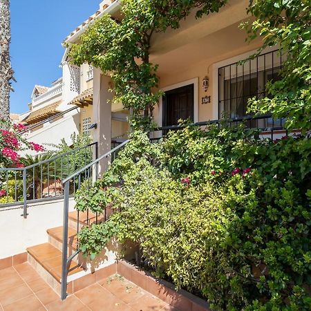 Heads 2 Holiday Homes Apartment Villamartin  Exterior foto